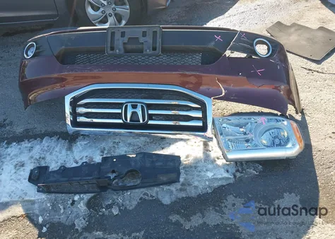 2013 Honda Pilot Ex-L z USA, uszkodzony, nr VIN 5FNYF4H55DB010149